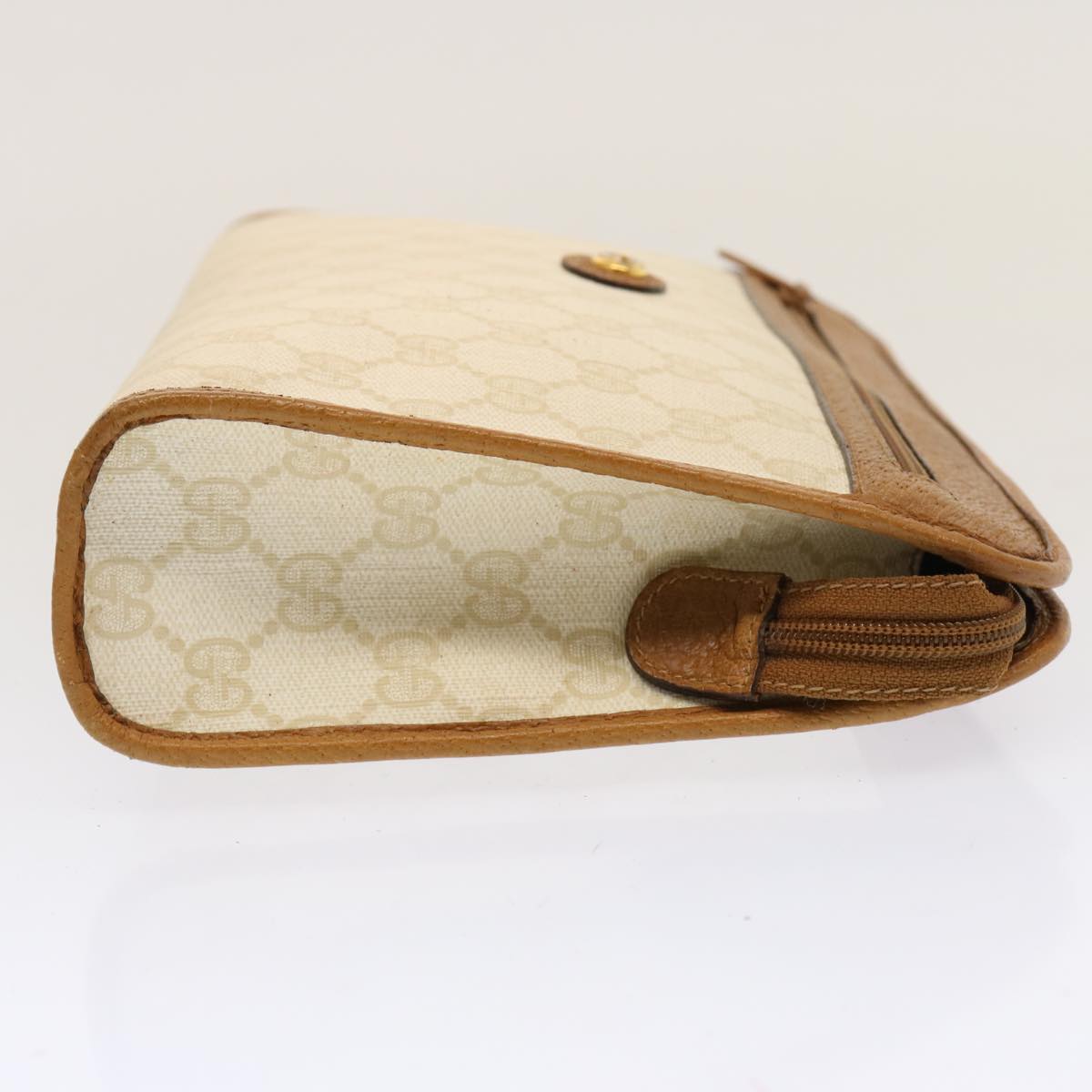 Luxury Gucci Trending 2025 GG Supreme Clutch Bag PVC White 97 01 037  ep4041