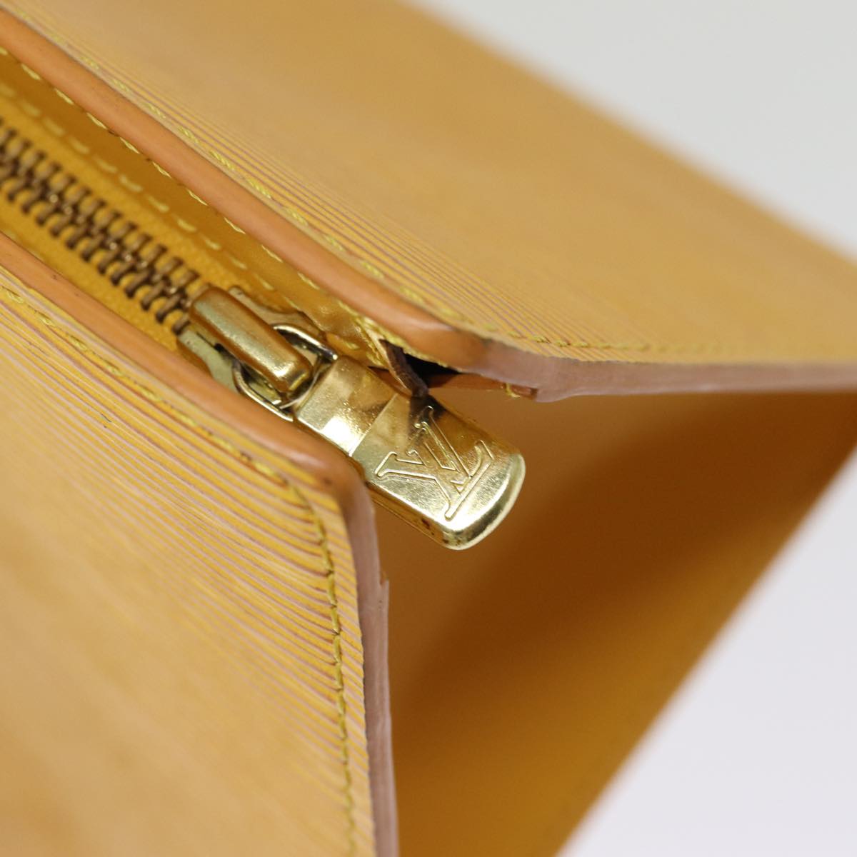 LOUIS VUITTON Epi Sac Triangle Hand Bag Yellow M52099 LV ep4217