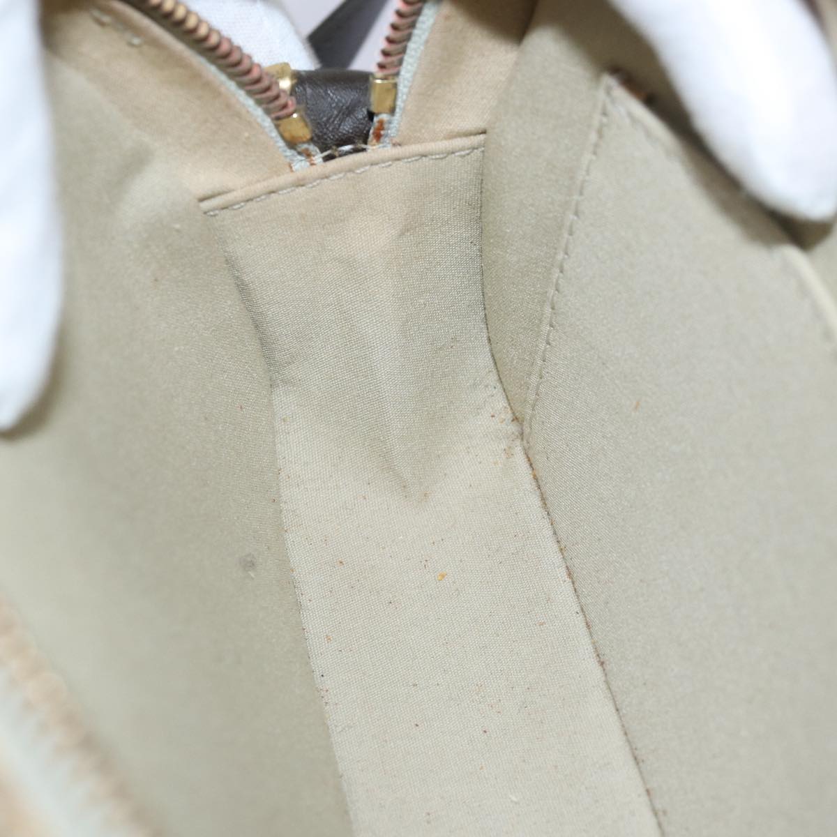 LOUIS VUITTON Monogram Mini Juliet MM Shoulder Bag Khaki M92218 LV ep4369
