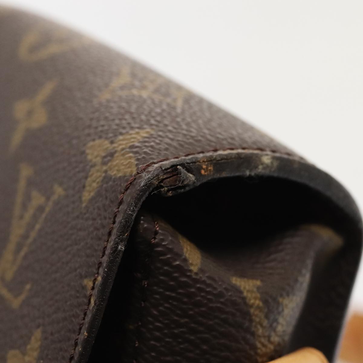 LOUIS VUITTON Monogram Saint Cloud GM Shoulder Bag M51242 LV ep5459