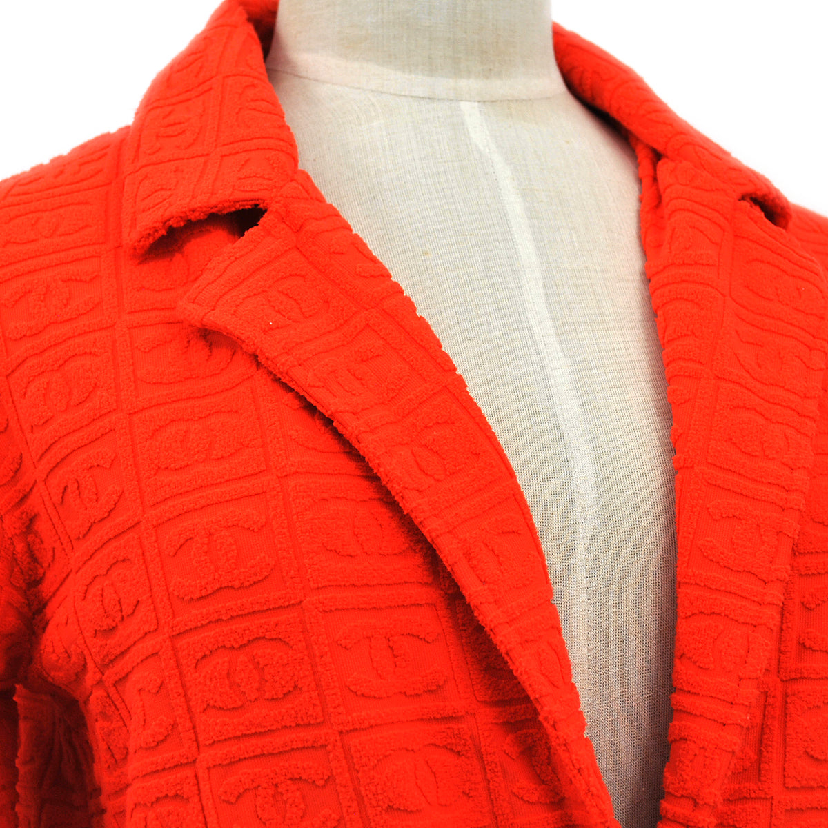 Luxury Chanel 2002 High-Summer logo-embossed towelling-finish blazer #38
