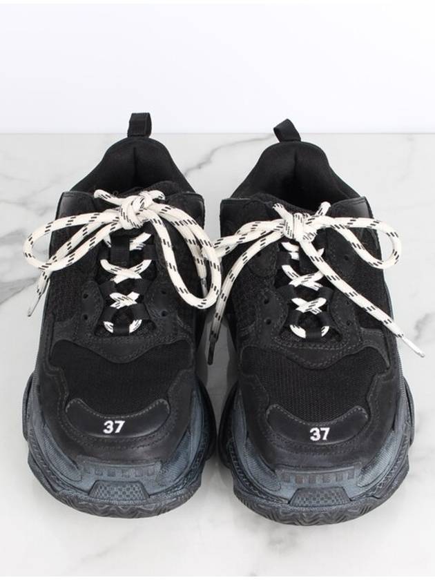 Luxury Balenciaga Dirty Black 37