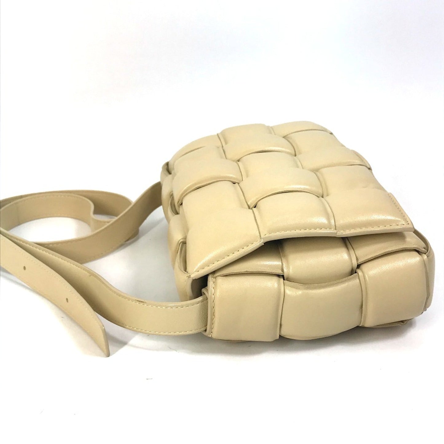 Luxury Bottega Veneta  Leather Shoulder Bag ()