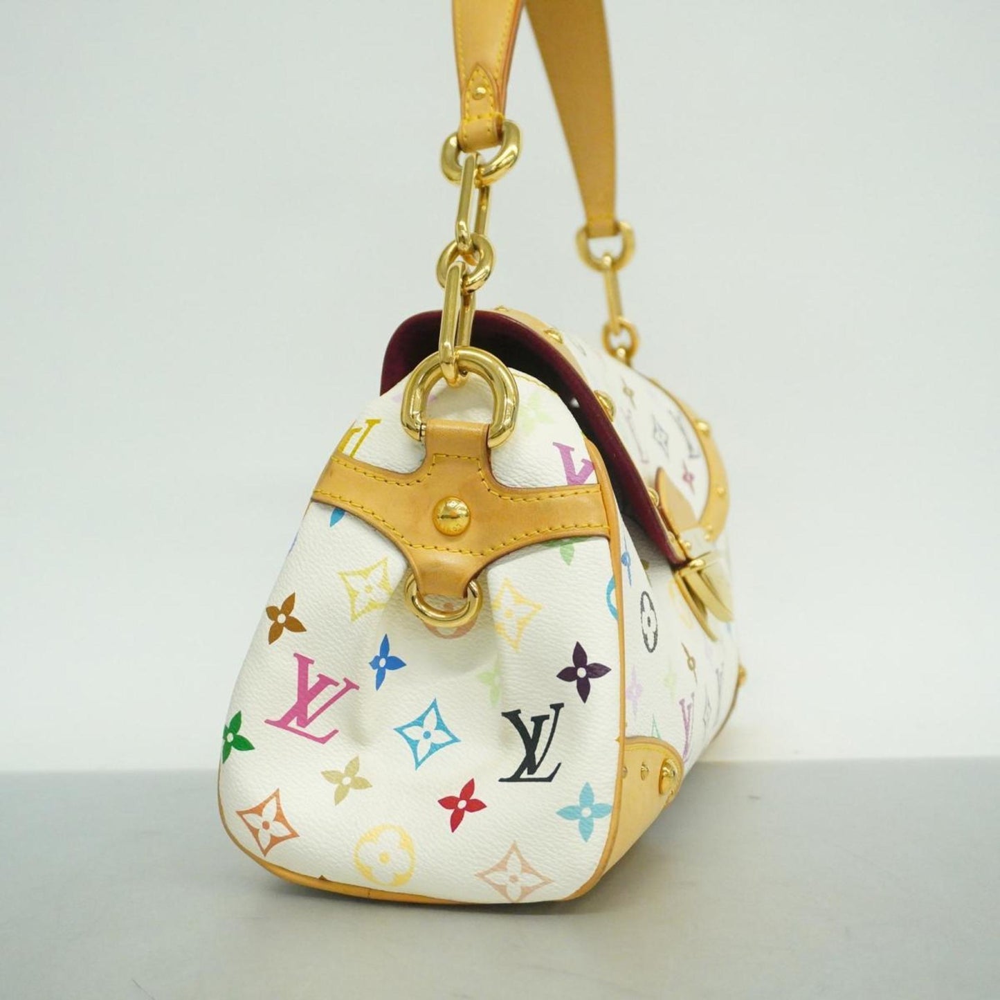Louis Vuitton Beverly  Leather Shoulder Bag ()
