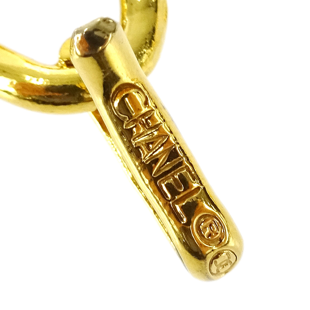 Luxury Chanel 1994 Fall Medallion Chain Belt
