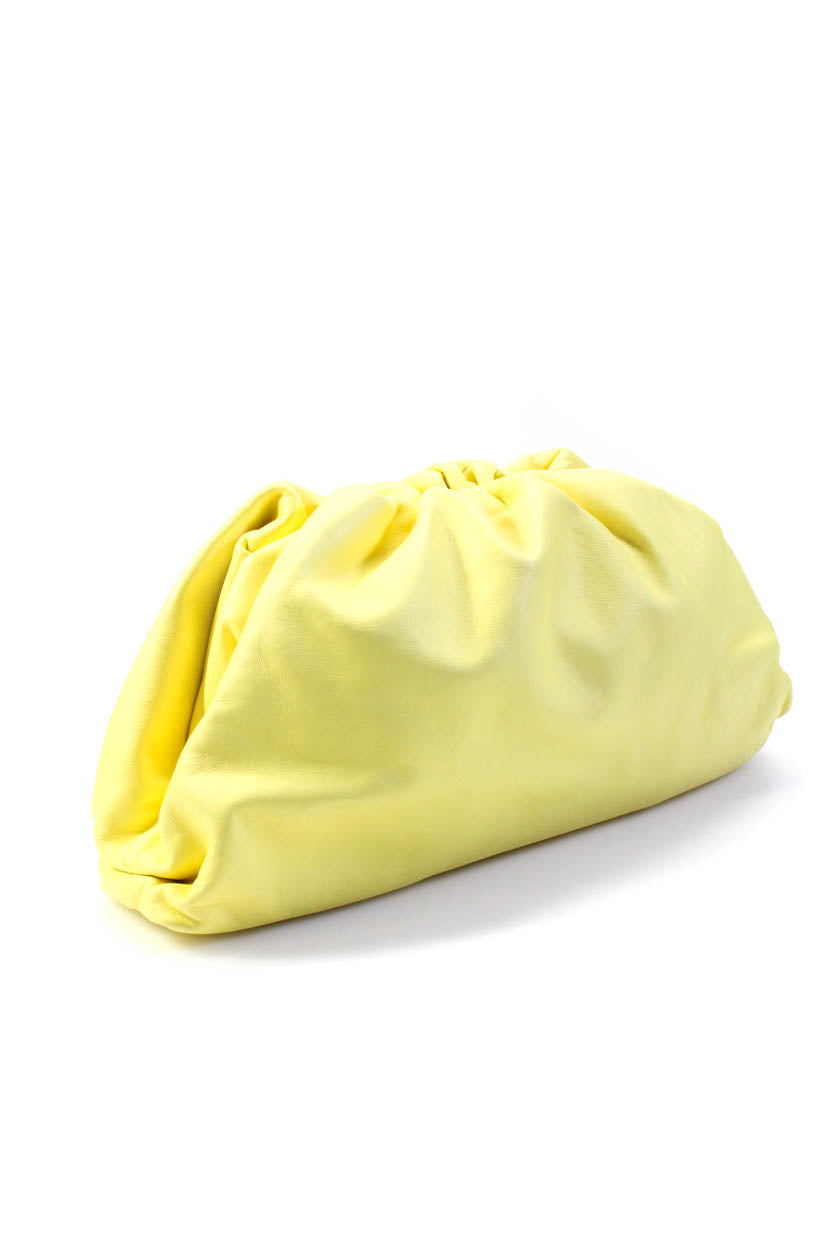 Luxury Bottega Veneta Womens The Pouch Hinged Leather Clutch Handbag Light Yellow