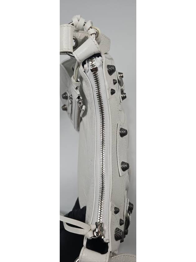 Luxury Balenciaga Le Cargol xs shoulder bag