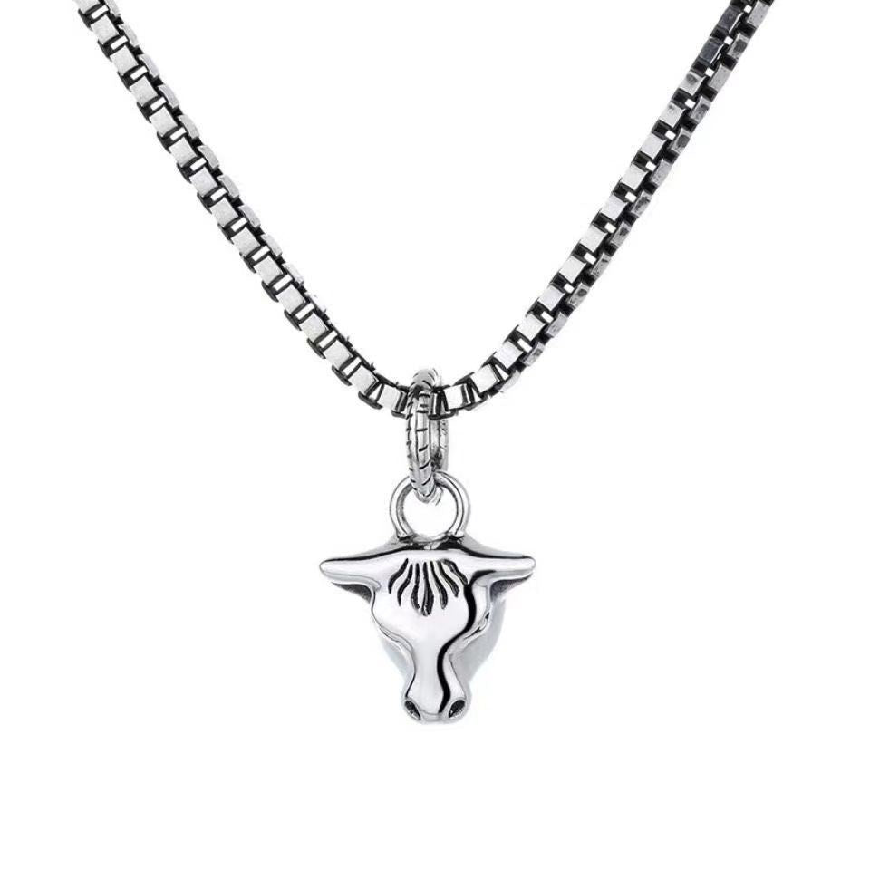 Luxury Gucci GG DOUBLE CLASSIC RETRO STERLING SILVER COW  NECKLACE