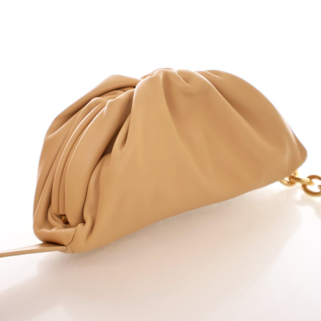 Luxury Bottega Veneta Mini Belt Pouch