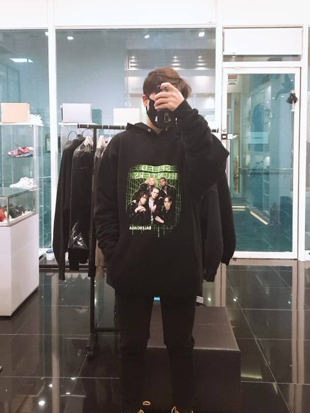 Luxury Balenciaga Speed Hunter Print Hoodie Black