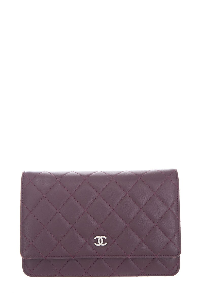 Luxury Chanel 2011 Bordeaux Lambskin Wallet on Chain Cross-Body