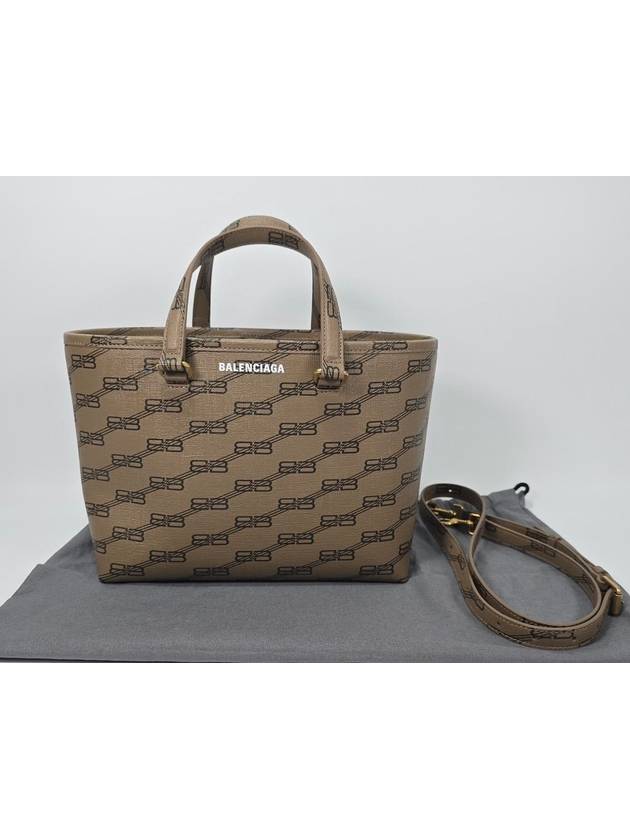 Luxury Balenciaga Signature BB Monogram Small Shopper Bag