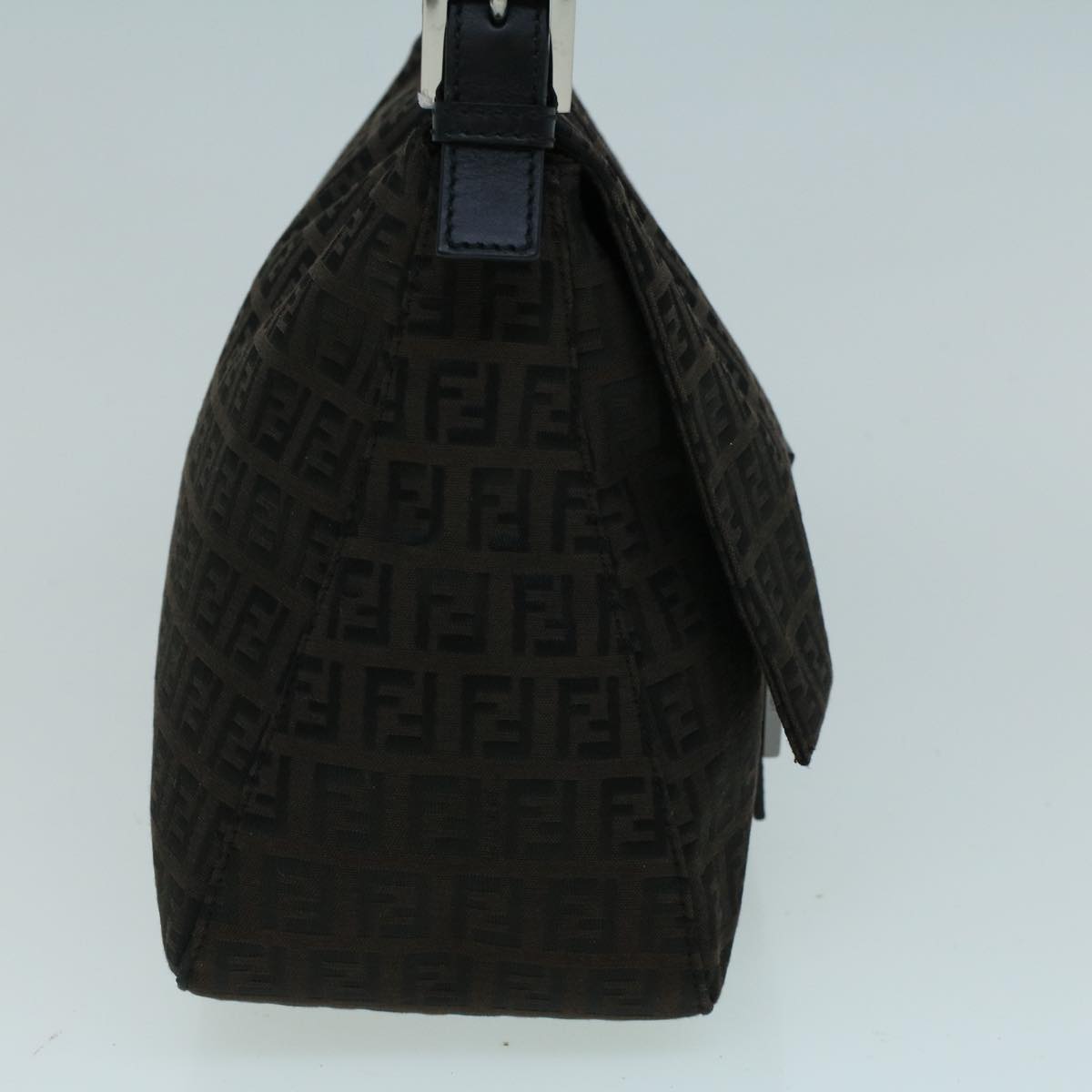 Luxury FendiZucchino Canvas Shoulder Bag Dark Brownfm2755