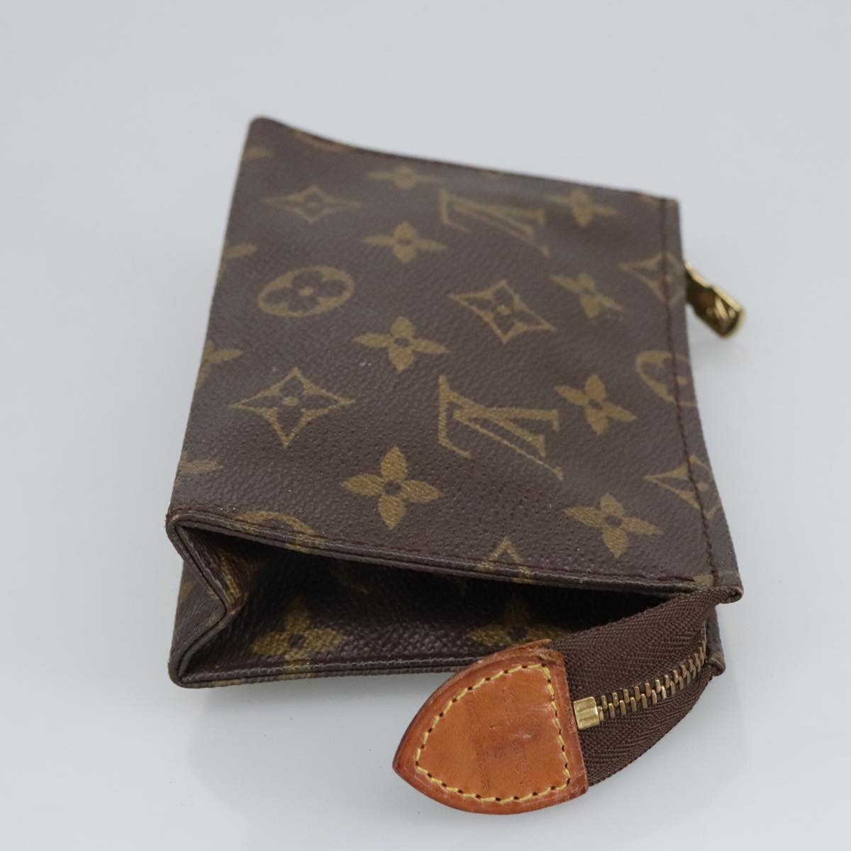 LOUIS VUITTON Monogram Poche Toilette 15 Pouch M47546 LV fm4032