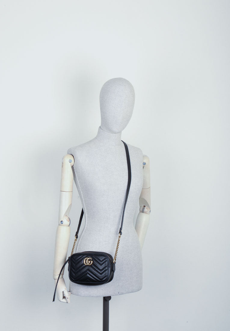 Luxury Gucci Trending 2025 Marmont Small Camera Bag Black