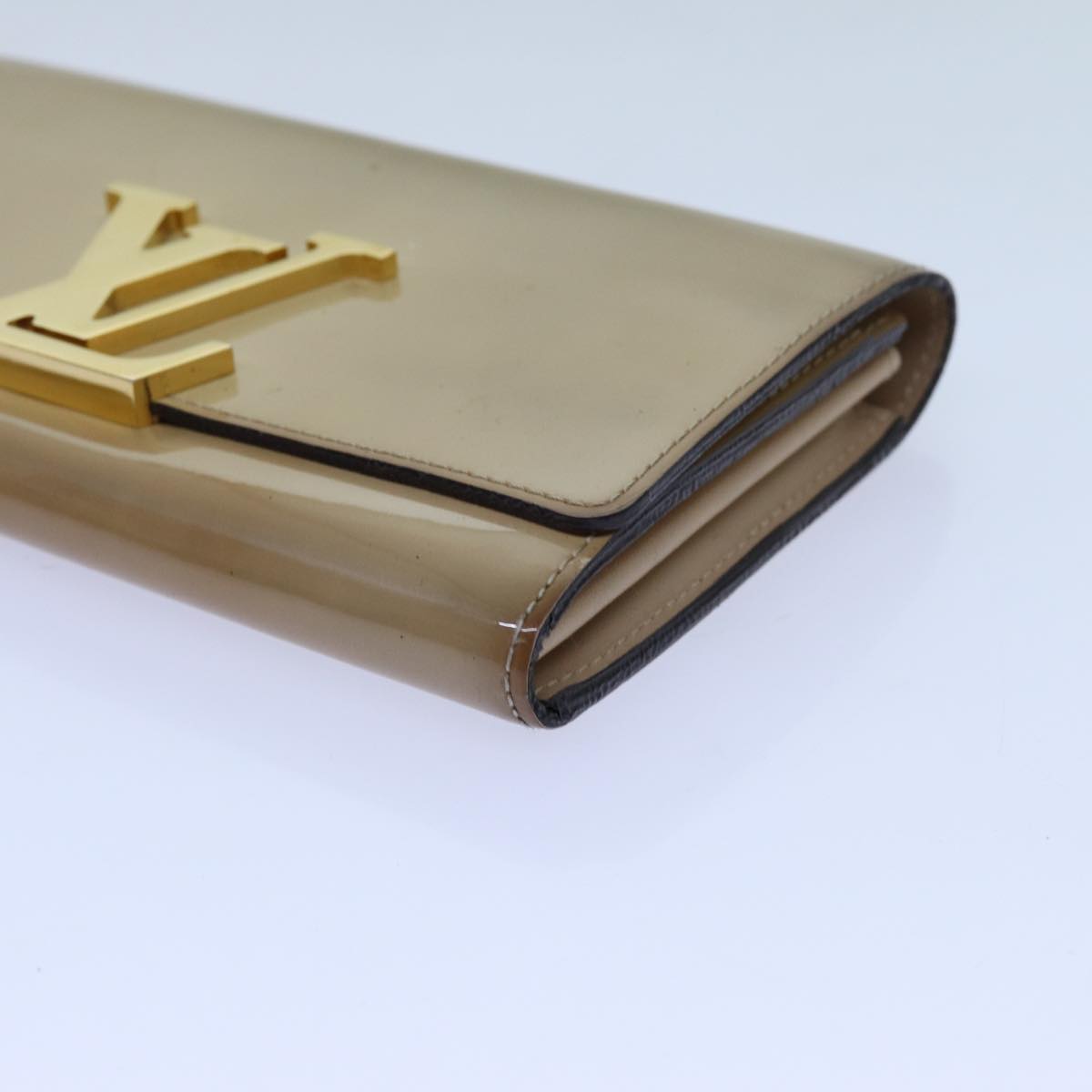 LOUIS VUITTON Portefeuille Louise Wallet Patent leather Dunne M61318 hk1249