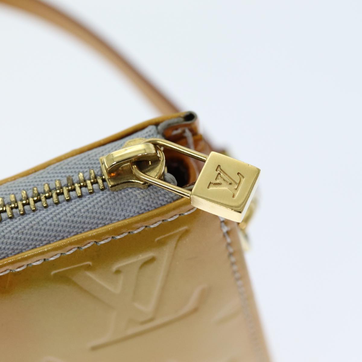 LOUIS VUITTON Monogram Vernis Lexington Accessory Pouch Gris M91056 hk1286