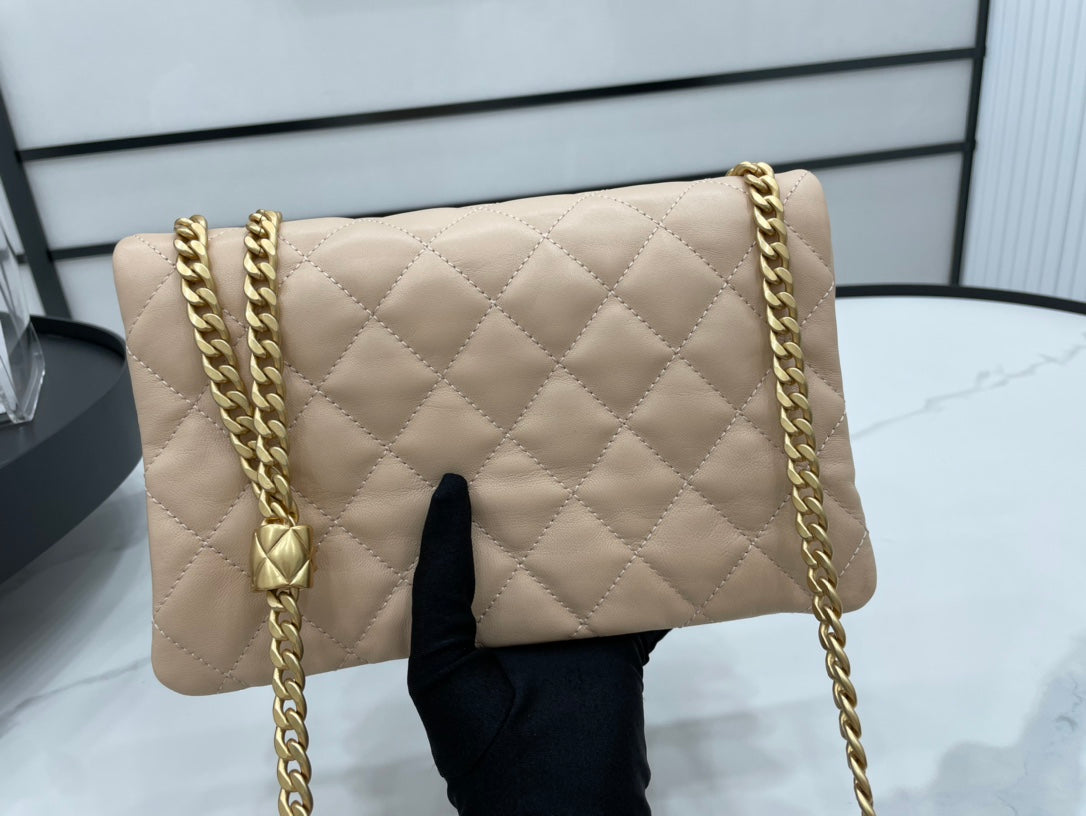 Luxury Chanel - Luxury Bag - CHL - 628