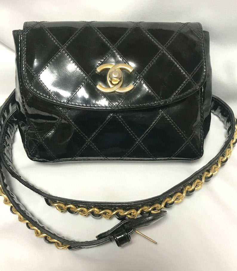 Luxury Chanel Vintage black patent enamel leather belt bag, fanny pack with matching belt