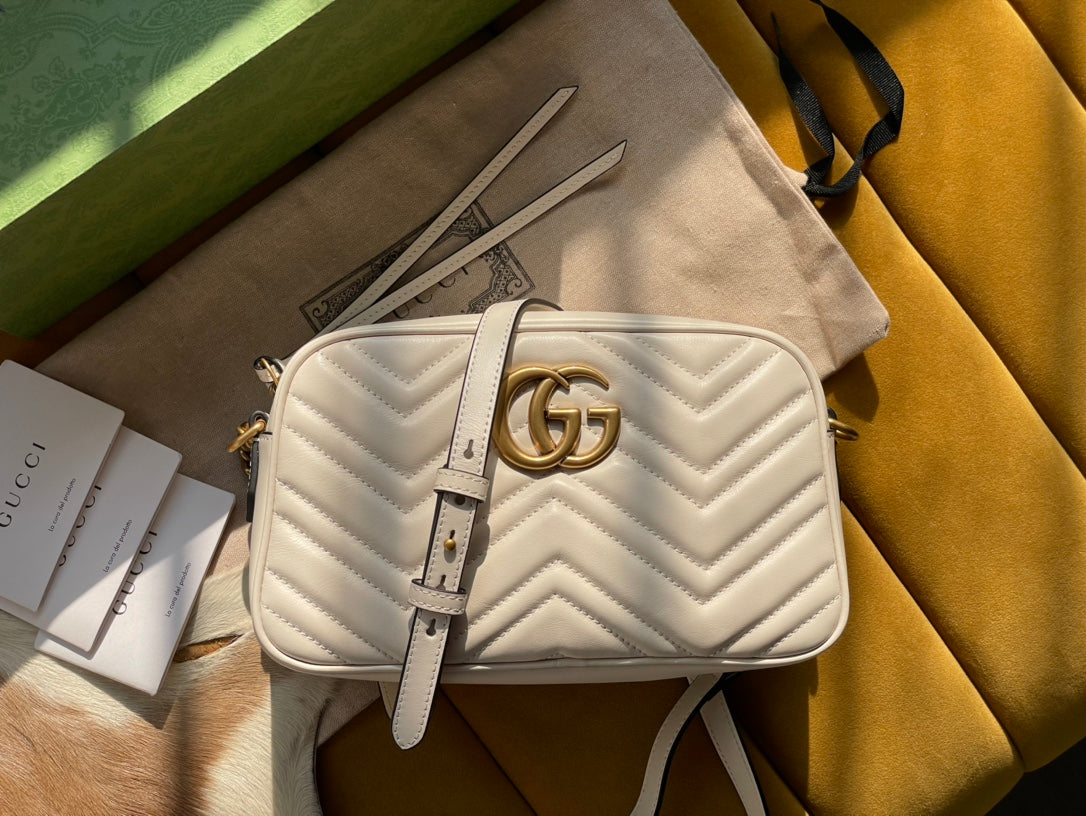 Luxury Gucci GG Marmont Small Matelasse Shoulder Bag