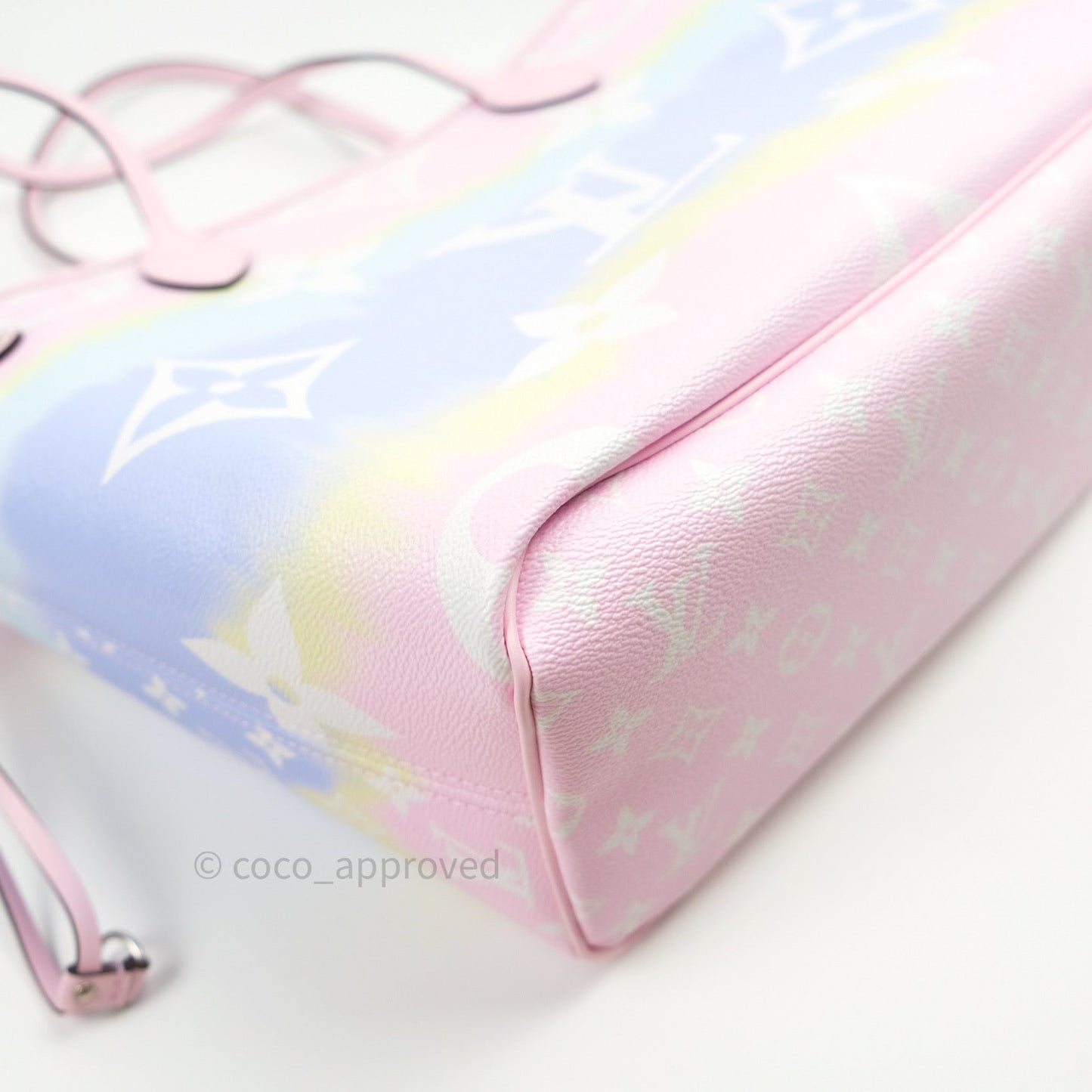 Louis Vuitton  Monogram Escale Neverfull MM Pastel