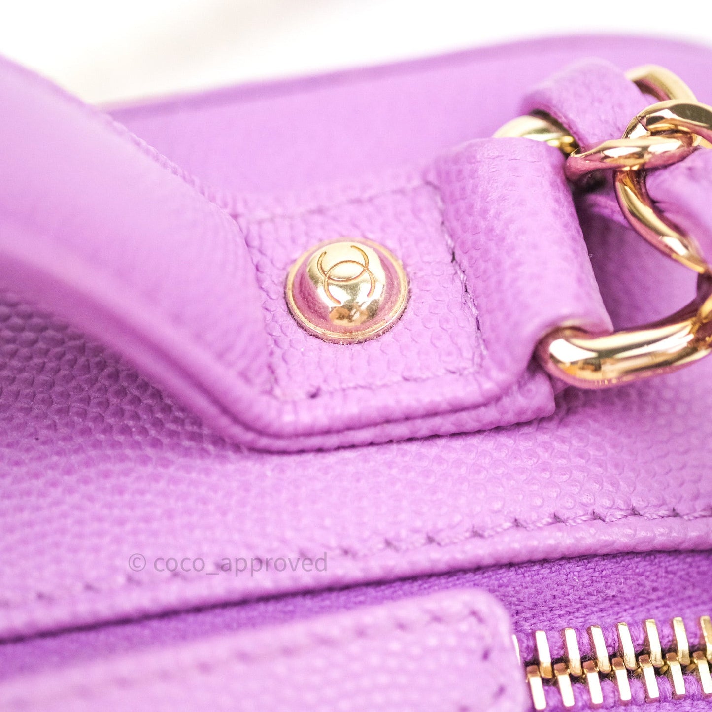Chanel Quilted Medium CC Filigree Vanity Case Purple Caviar Gold Hardware