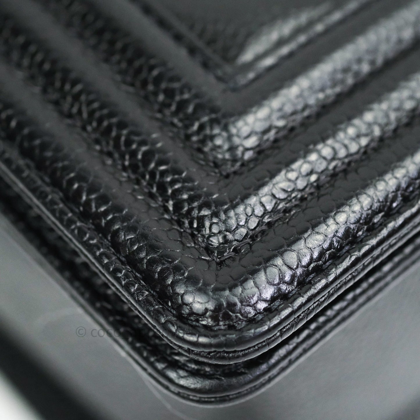 Chanel Boy Chevron Medium Black Caviar Silver Hardware