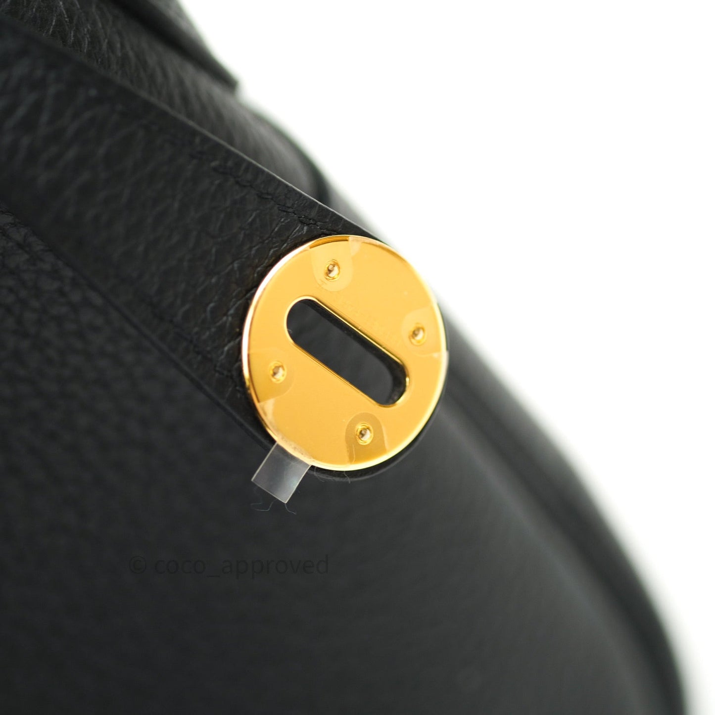 Hermès Lindy 26 Taurillion Clemence Black Gold Hardware