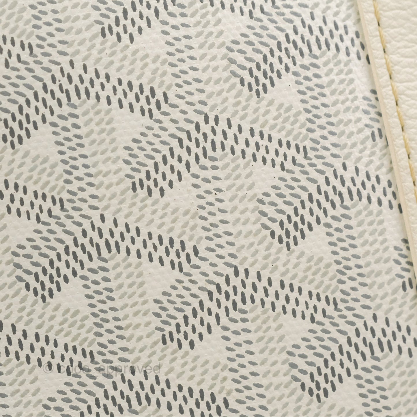Goyard Artois Goyardine Canvas PM⁣⁣⁣⁣⁣⁣⁣⁣⁣⁣⁣⁣⁣⁣⁣⁣⁣⁣⁣⁣ White