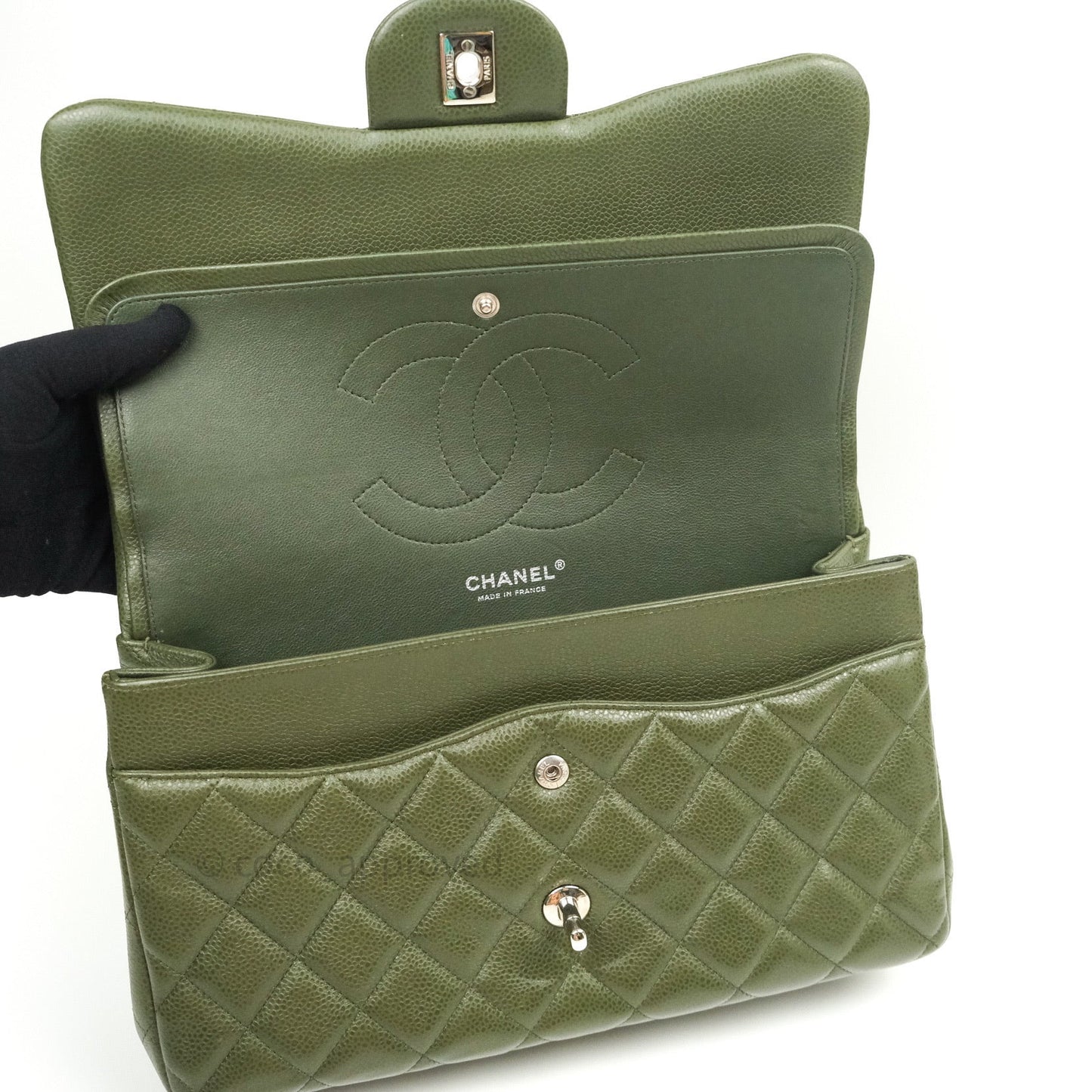 Chanel Classic Jumbo Double Flap Quilted Green Caviar Silver Hardware⁣⁣
