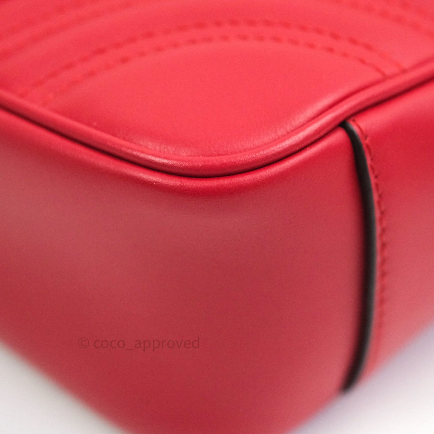 Gucci Small Marmont Red Calfskin Gold Hardware