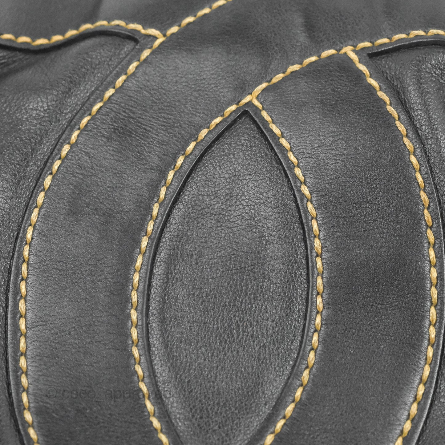 Chanel Vintage CC Shoulder Bag Black Calfskin