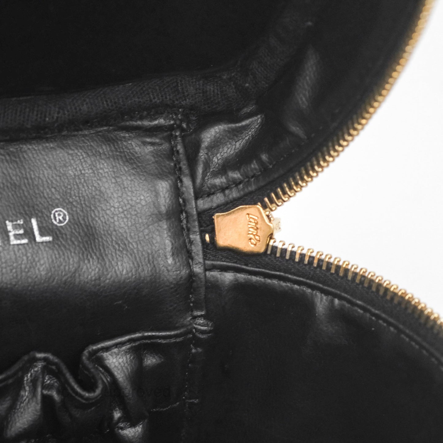 Chanel Vintage Vanity Case Black Caviar Gold Hardware