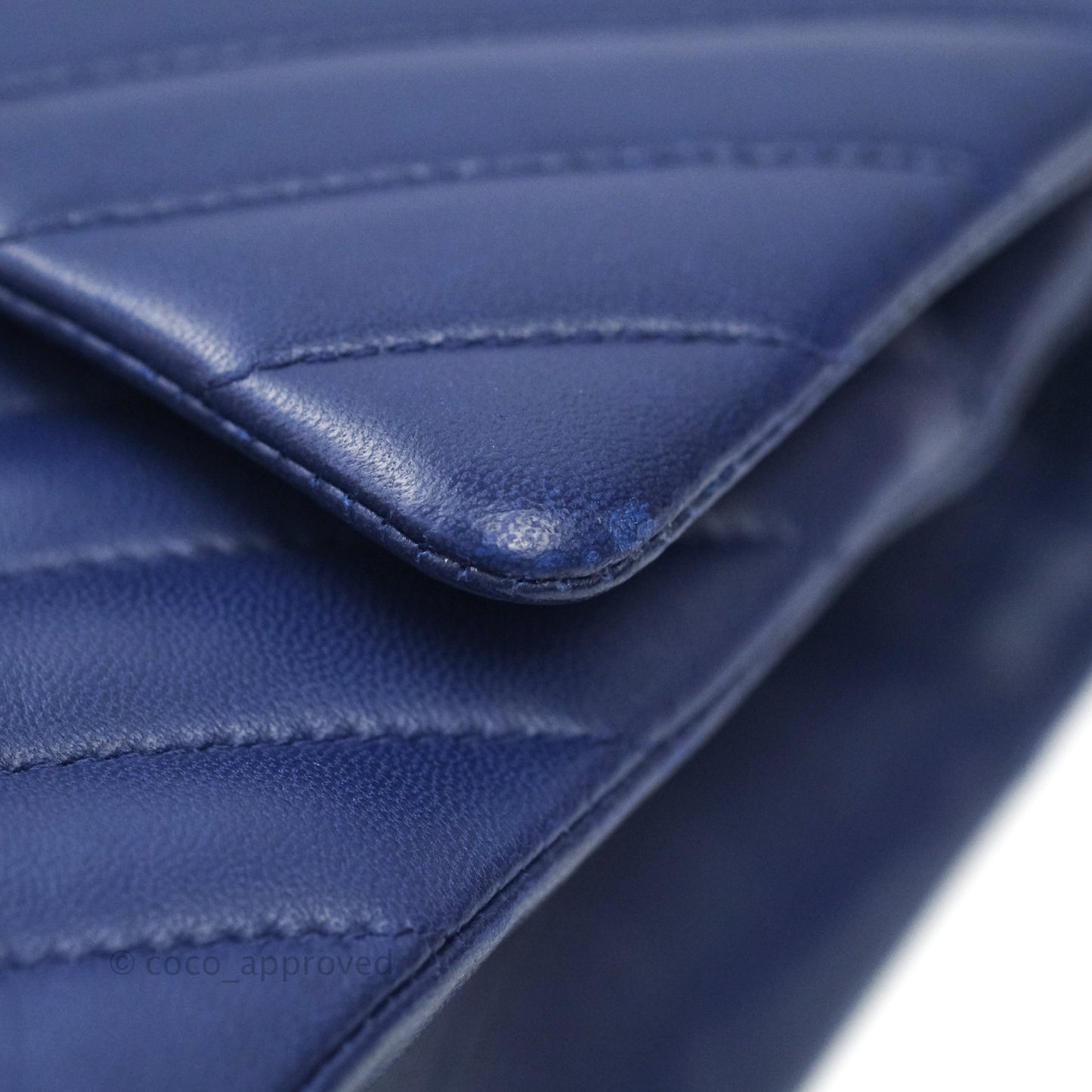 Chanel Classic Chevron M/L Medium Flap Blue Lambskin Gold Hardware