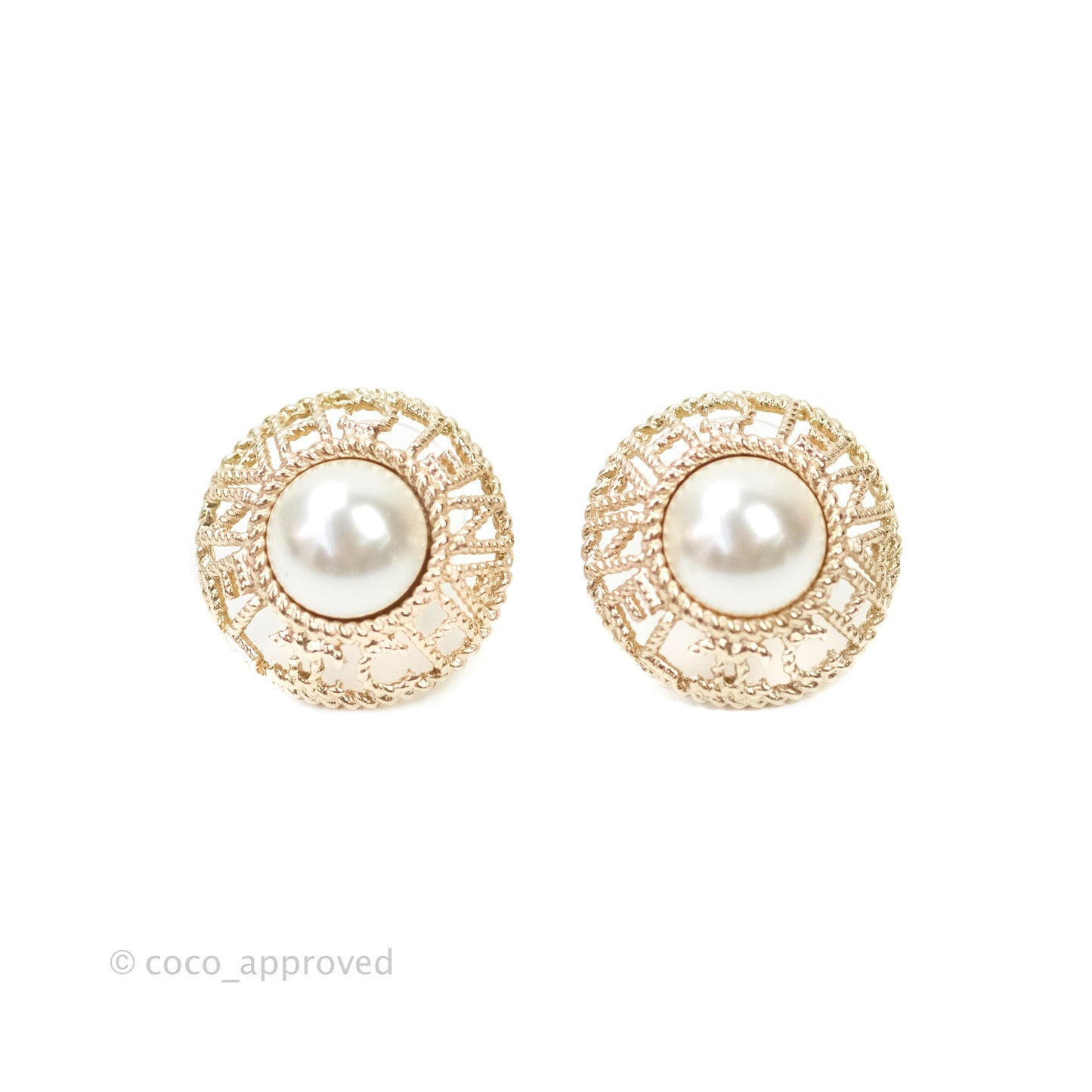 Chanel Pearl CC Round Rope Logo Earrings Gold 20P