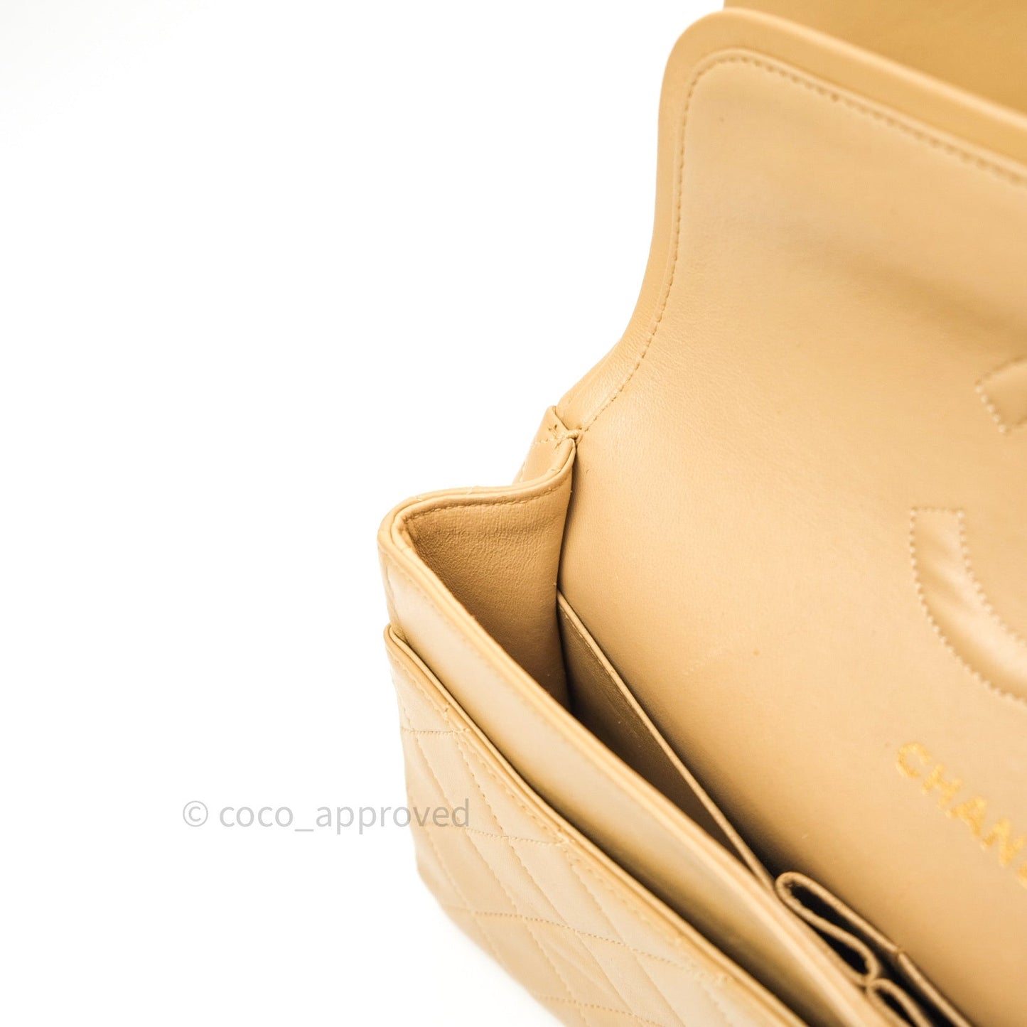 Chanel Vintage Classic Double Flap M/L Beige Lambskin 24K Gold Hardware