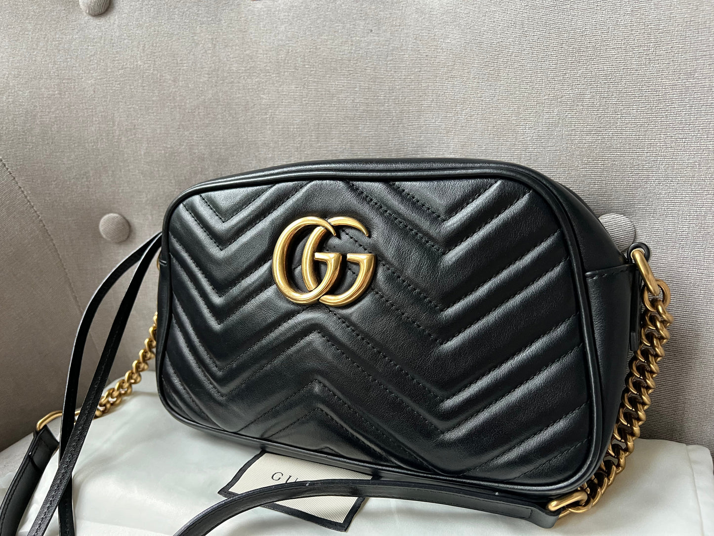 Luxury Gucci GG Black Marmont Small Shoulder Bag