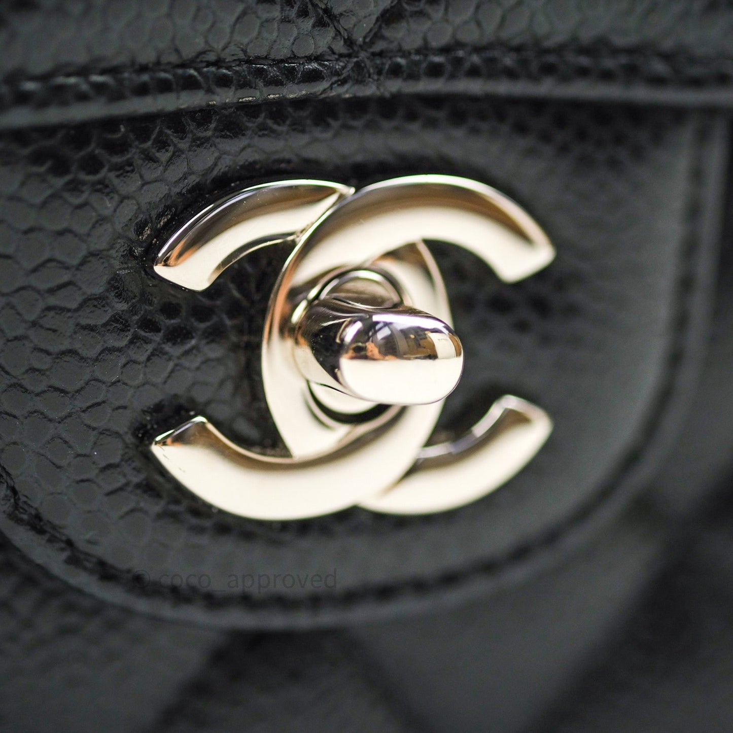 Chanel Quilted S/M Small Classic Flap Black Caviar Silver Hardware