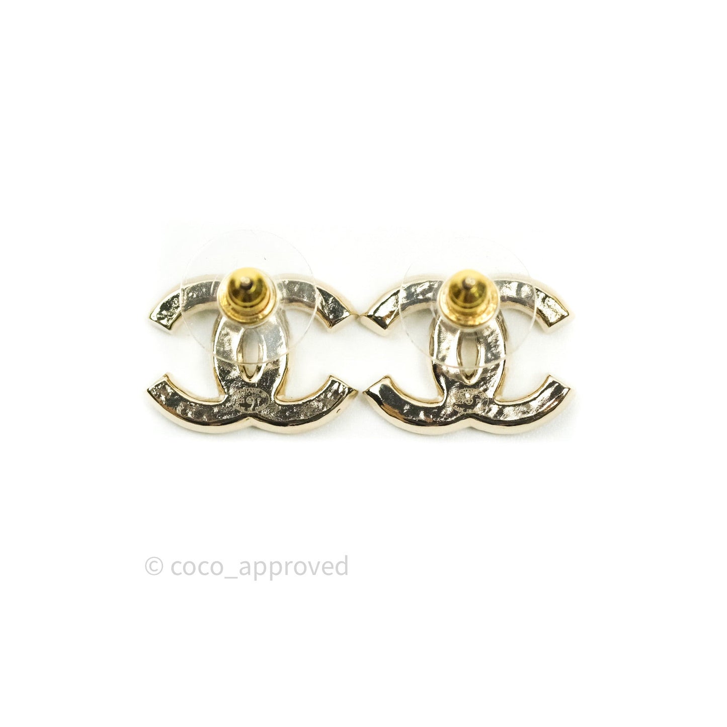 Chanel Pearl CC Earrings Gold Tone 21P