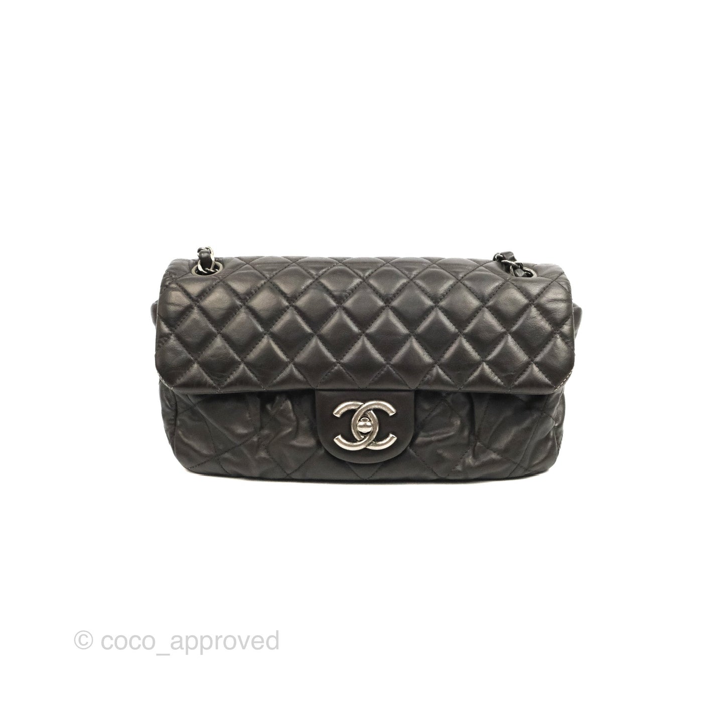 Chanel Chic Quilted Flap Bag Iridescent Dark Brown Calfskin Ruthenium Hardware