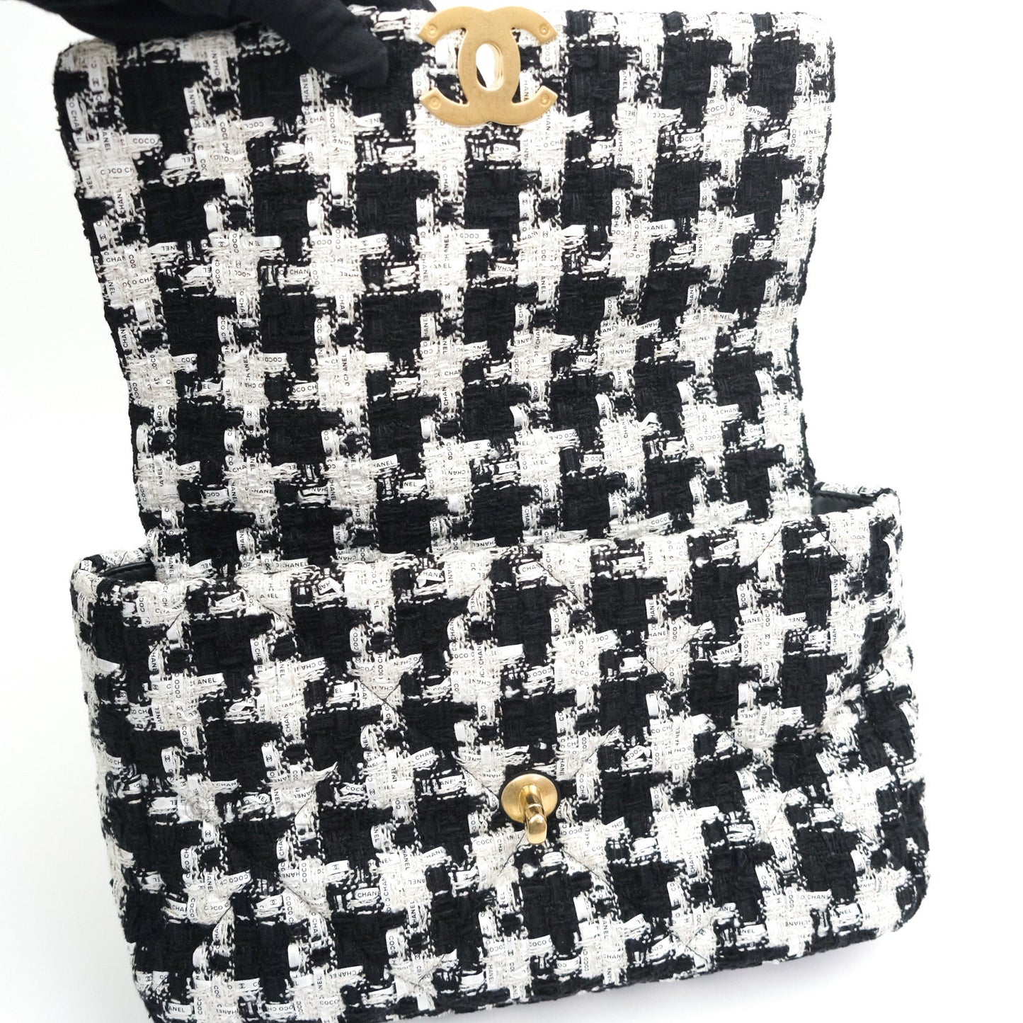 Chanel 19 Medium Tweed White Ribbon Mixed Hardware