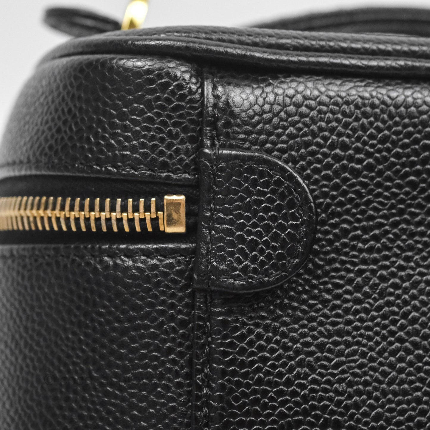 Chanel Vintage Vanity Case Black Caviar Gold Hardware