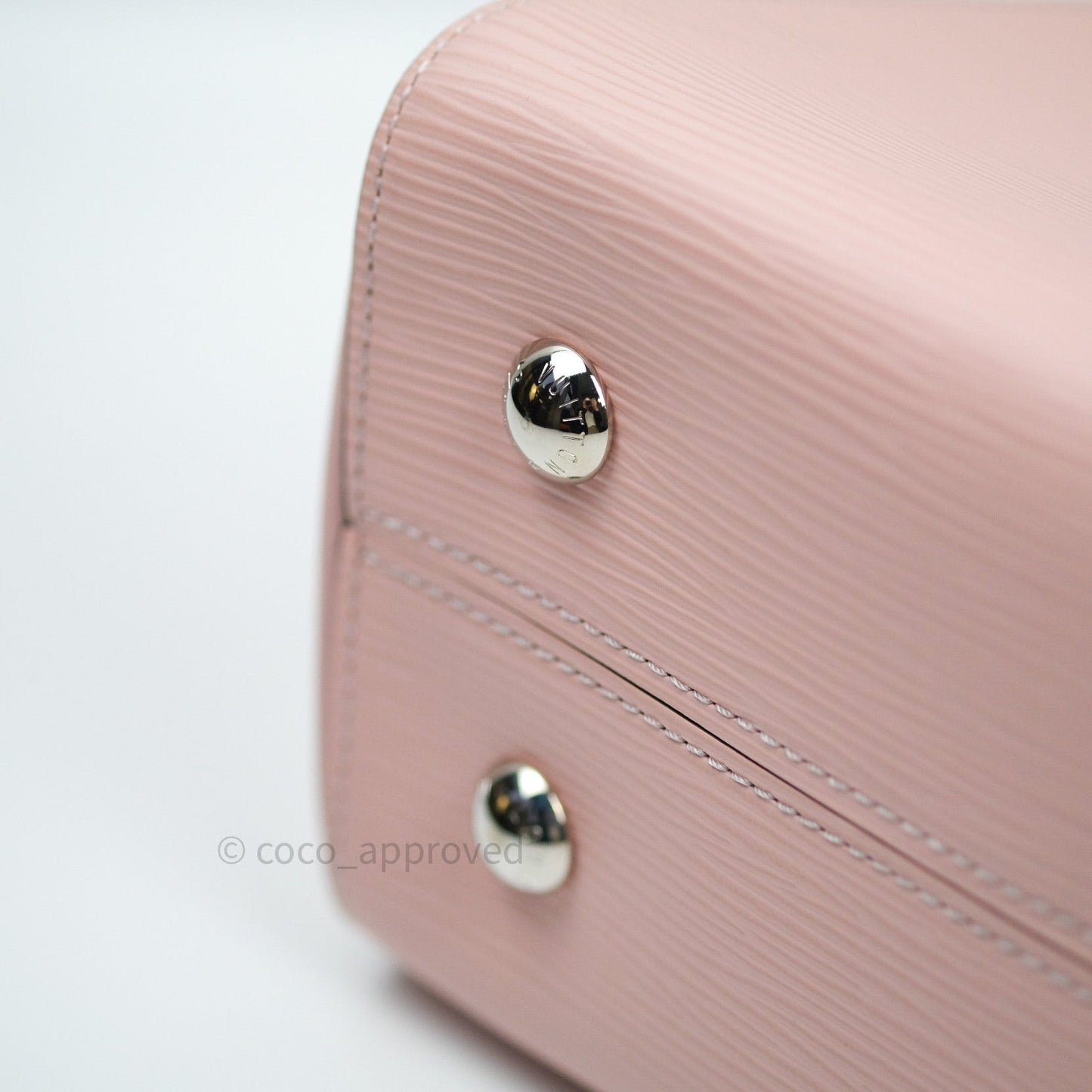 Louis Vuitton Epi Cluny MM Rose Ballerine