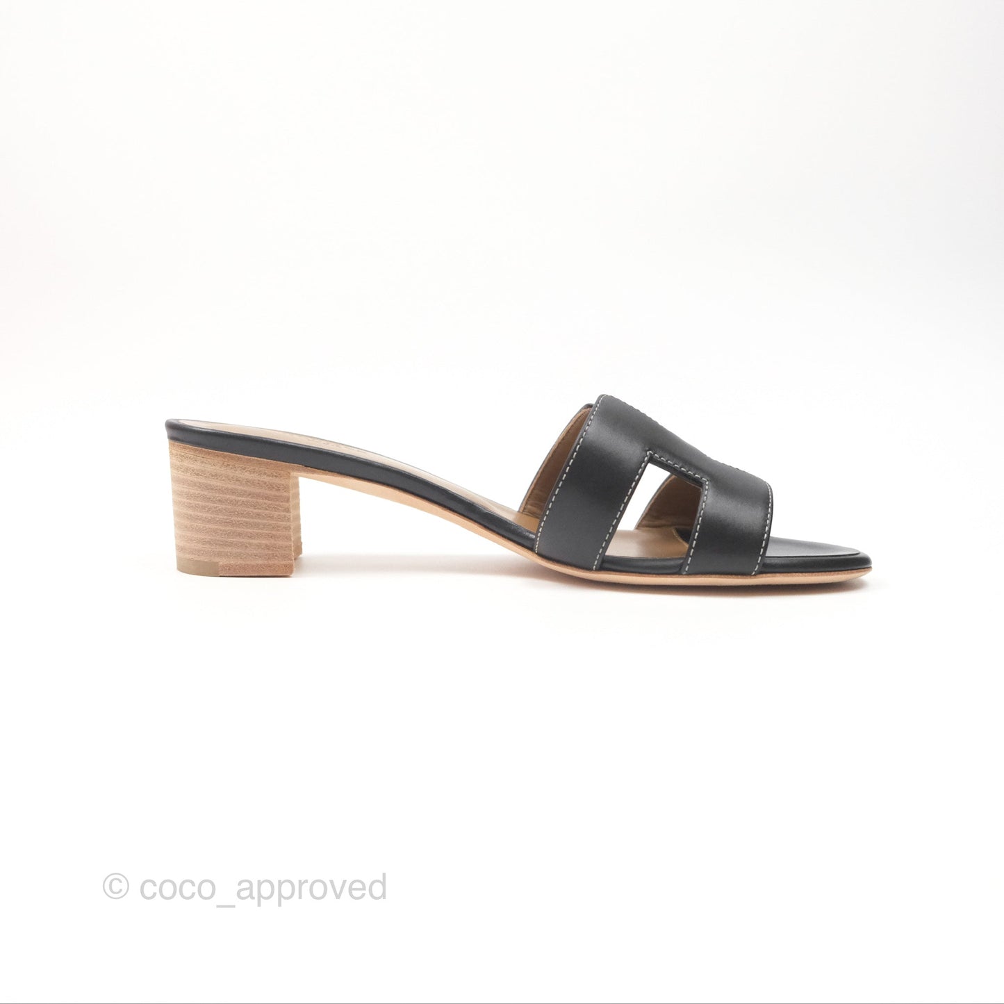 Hermès Oasis Noir 89 Sandals Size 36.5
