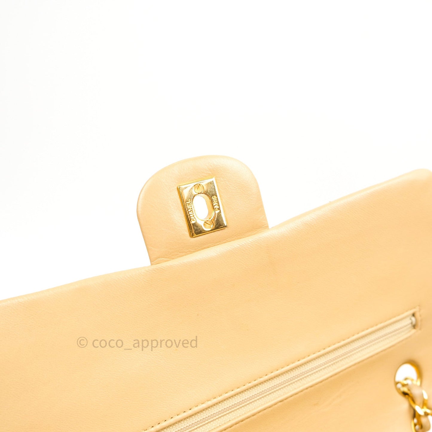 Chanel Vintage Classic Double Flap M/L Beige Lambskin 24K Gold Hardware
