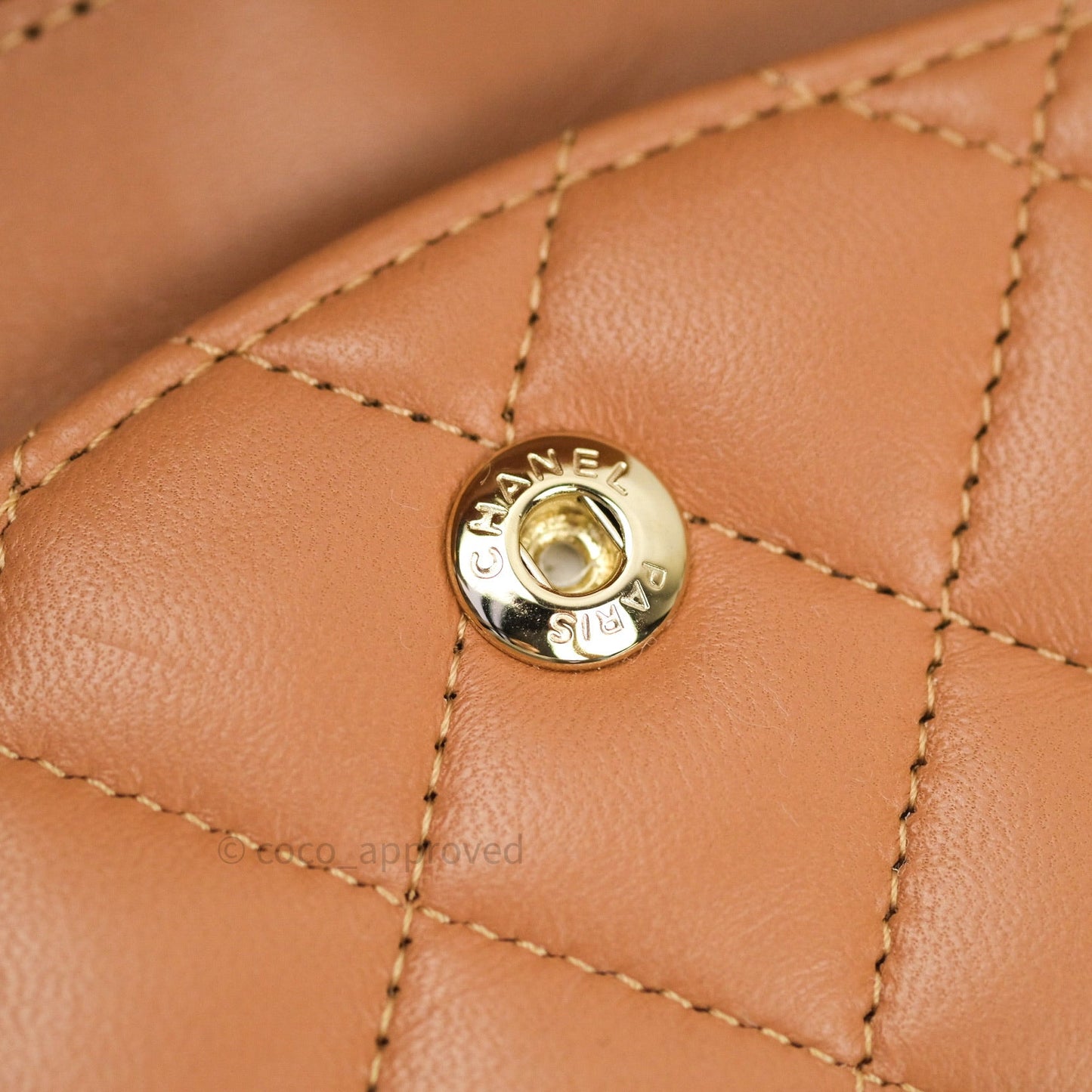 Chanel Classic M/L Medium Flap Quilted Dark Beige Caramel Lambskin Gold Hardware 21P