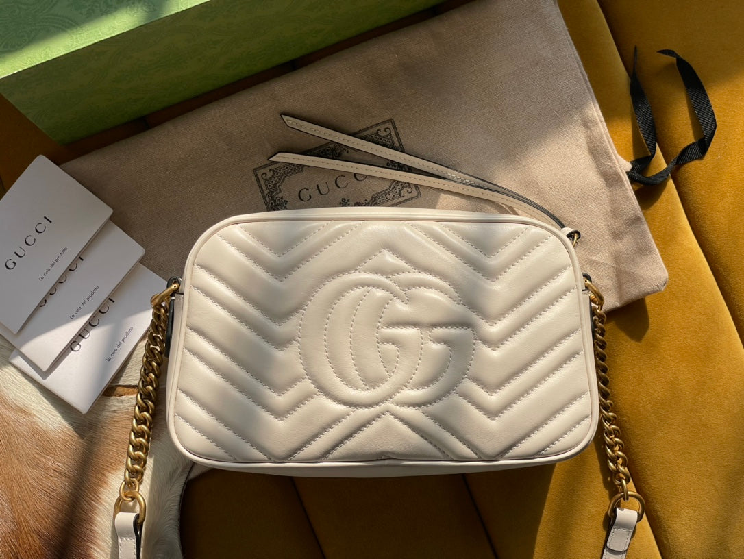 Luxury Gucci GG Marmont Small Matelasse Shoulder Bag
