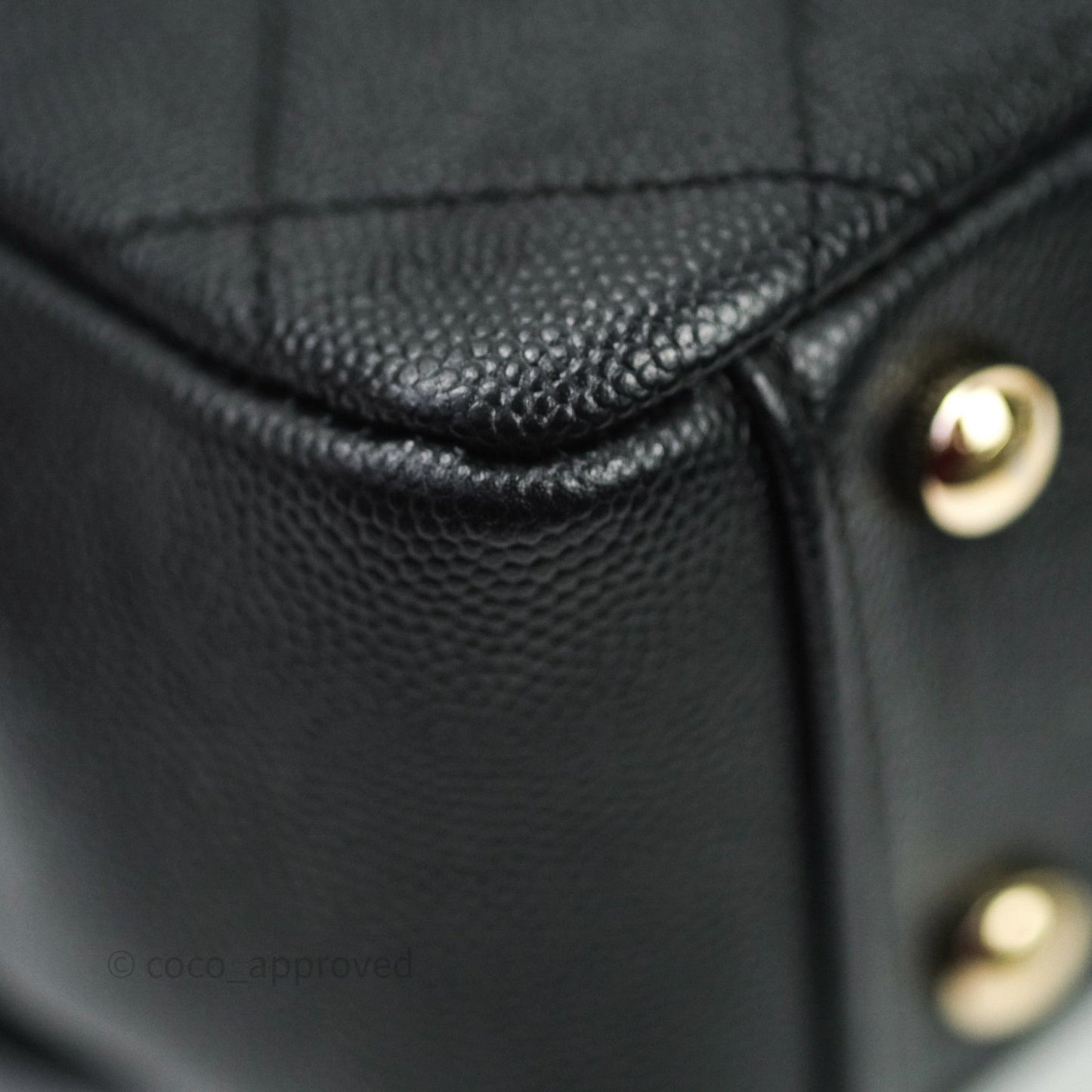 Chanel Quilted Medium Business Affinity Flap Black Caviar Light Gold Hardware
