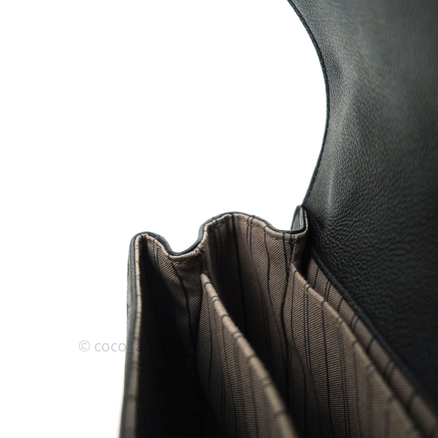 Louis Vuitton Empreinte Pochette Metis Black