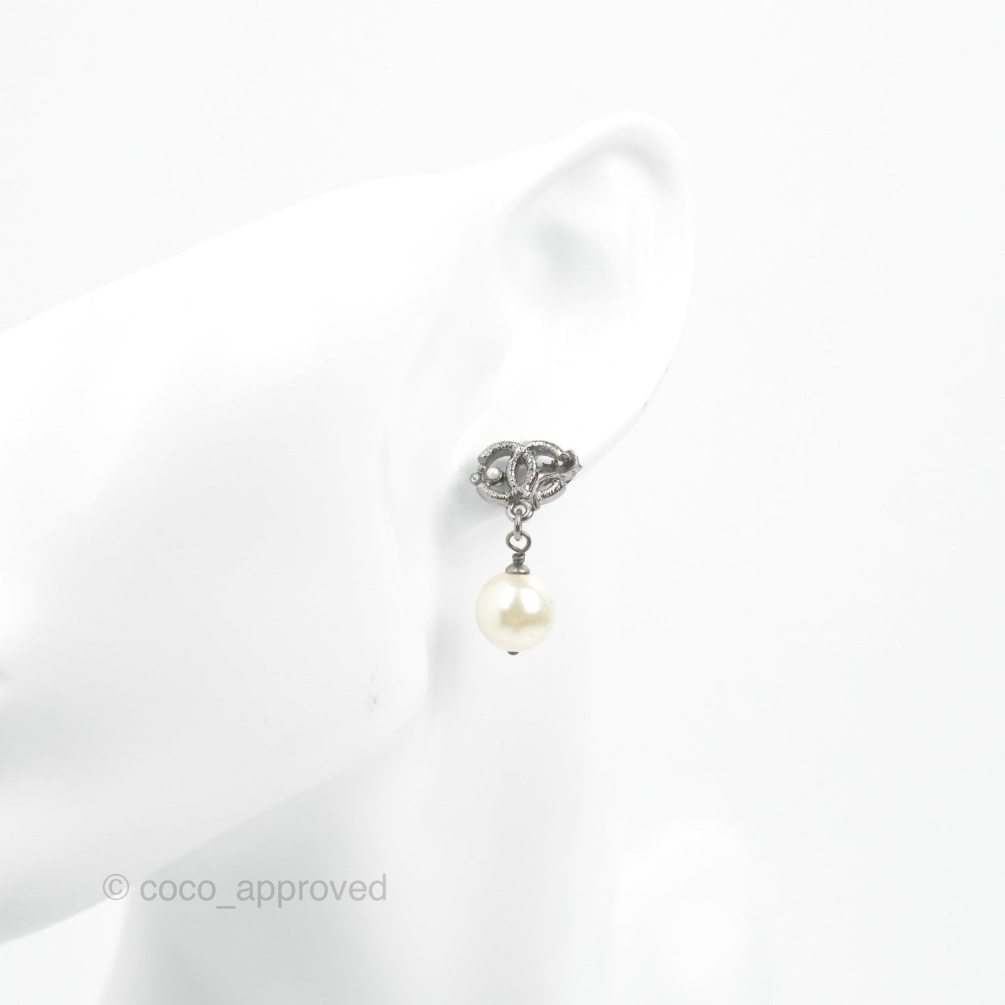 Chanel CC Pearl Drop Earrings Gun Metal 11A